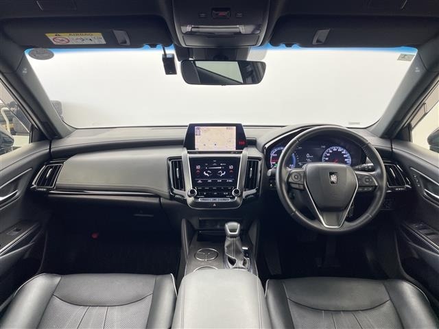 Toyota CROWN 2018 7651869-15