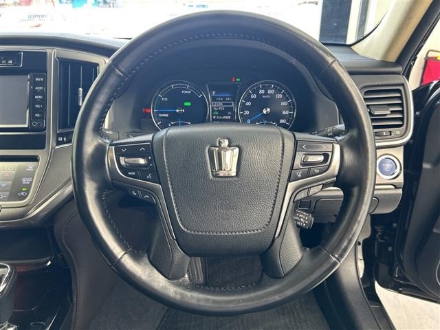 Toyota CROWN 2017 7651880-19
