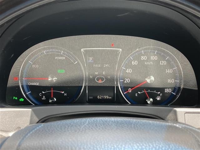 Toyota CROWN 2017 7651896-23