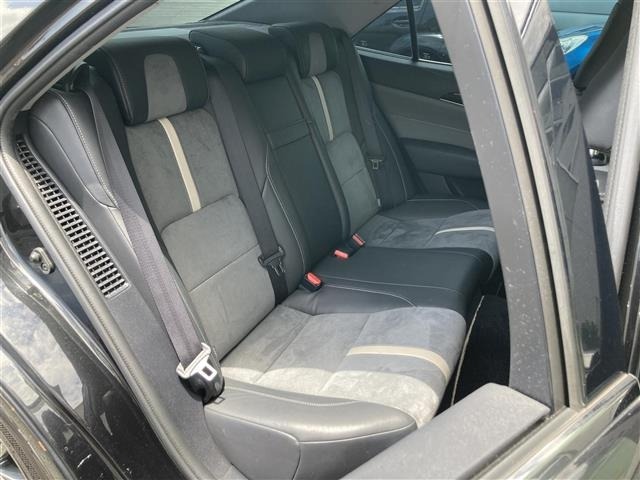 Toyota CROWN 2017 7651896-28