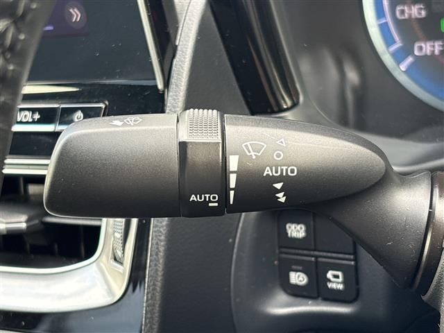 Toyota CROWN 2021 7651897-12