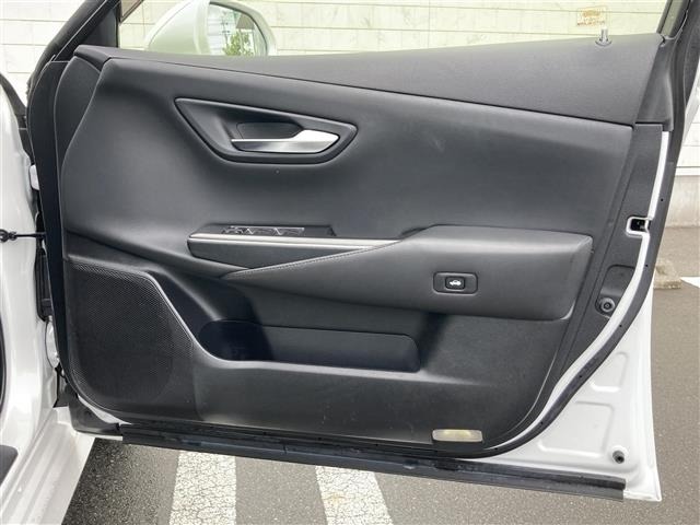 Toyota CROWN 2021 7651913-10