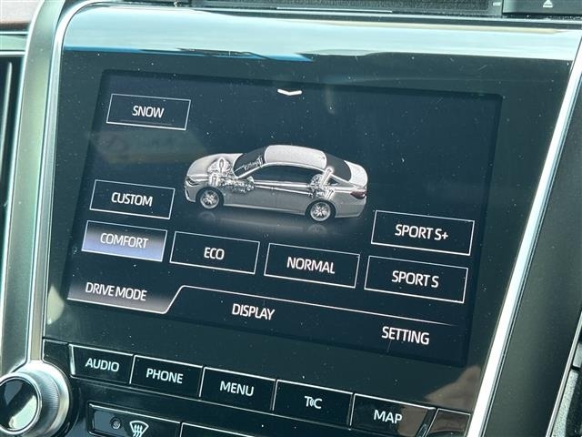 Toyota CROWN 2018 7651914-21