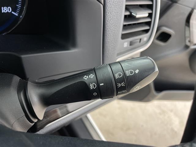 Toyota CROWN 2015 7651934-3