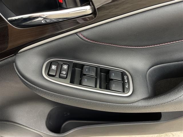 Toyota CROWN 2015 7651934-7