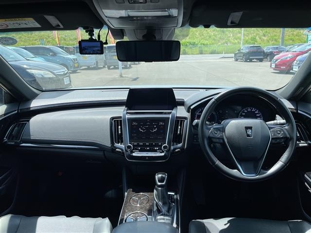 Toyota CROWN 2019 7651941-14