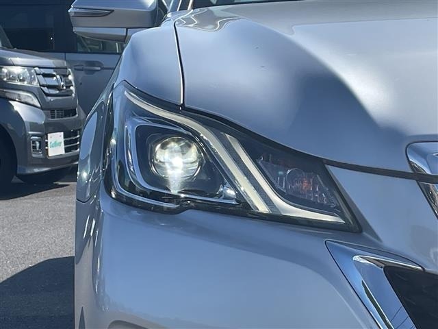 Toyota CROWN 2017 7651957-11