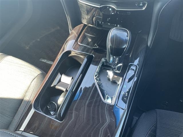 Toyota CROWN 2017 7651957-17