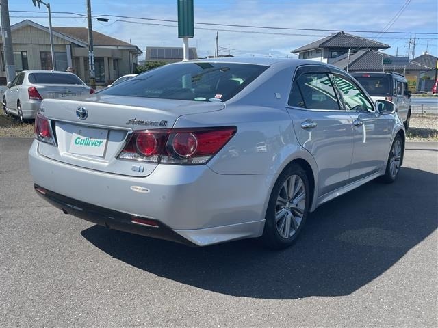Toyota CROWN 2017 7651957-2