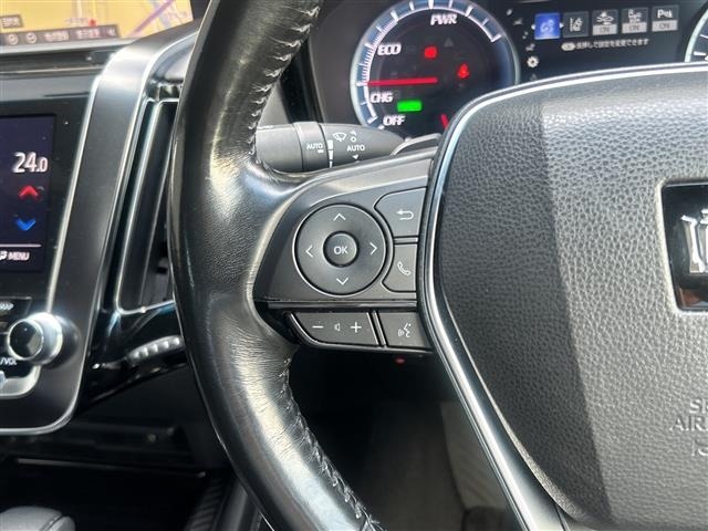 Toyota CROWN 2018 7651971-10