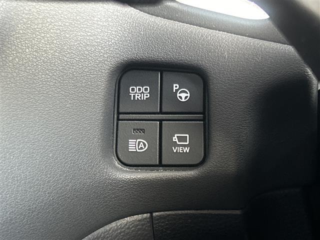 Toyota CROWN 2018 7651971-12