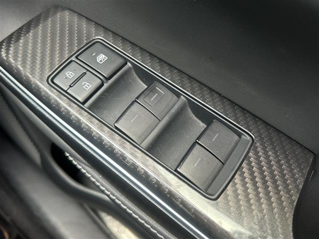 Toyota CROWN 2018 7651971-20