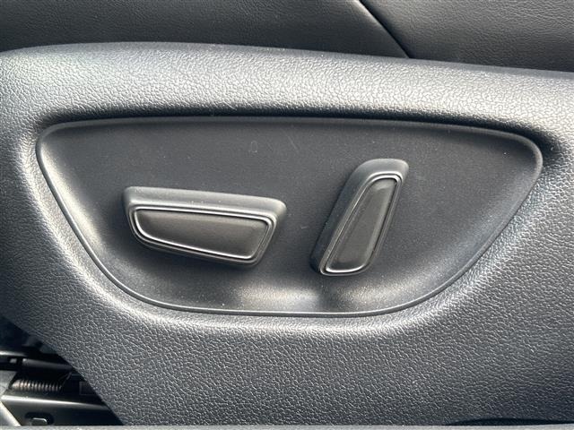 Toyota CROWN 2018 7651971-6