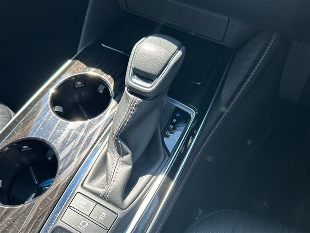 Toyota CROWN 2018 7651972-19
