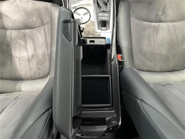 Toyota CROWN 2020 7651984-2