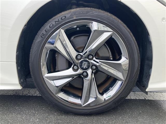 Toyota CROWN 2018 7652006-38