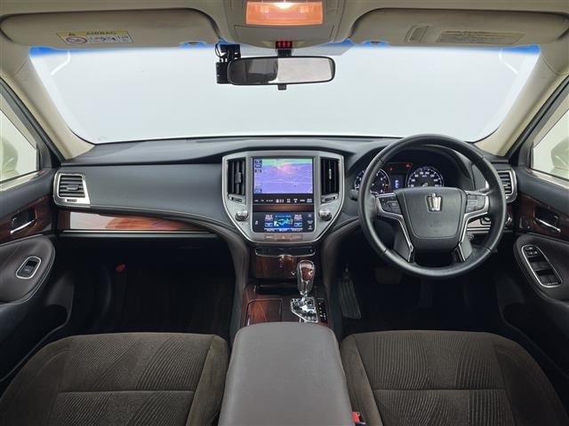 Toyota CROWN 2013 7652013-14