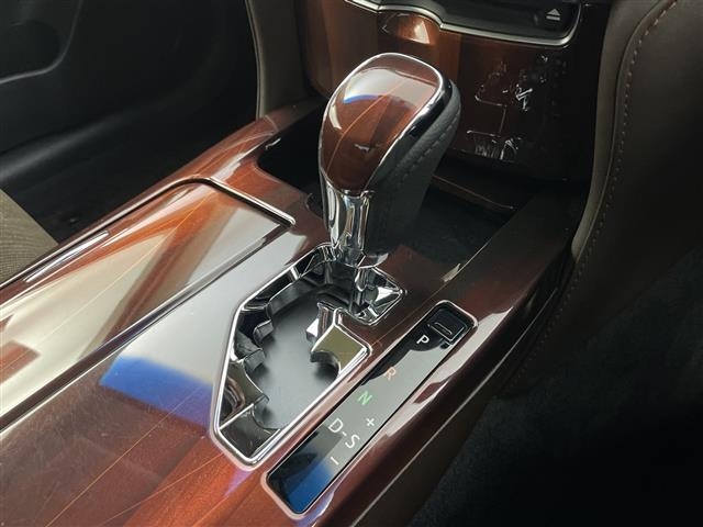 Toyota CROWN 2013 7652013-5
