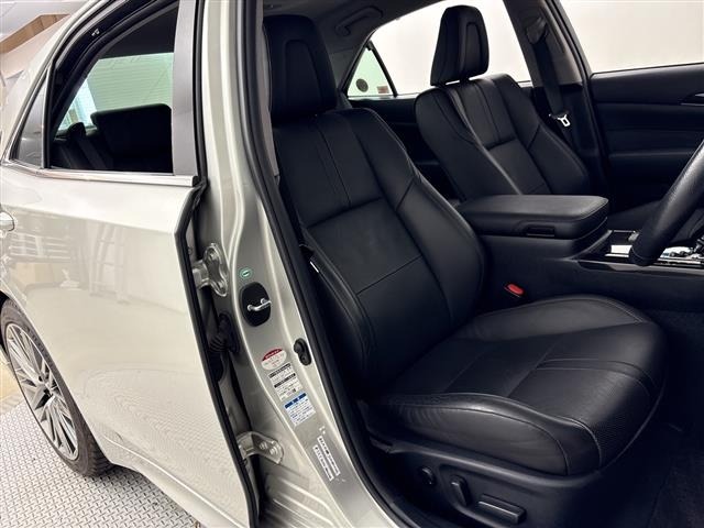 Toyota CROWN 2014 7652040-1