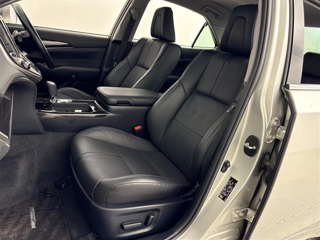 Toyota CROWN 2014 7652040-3
