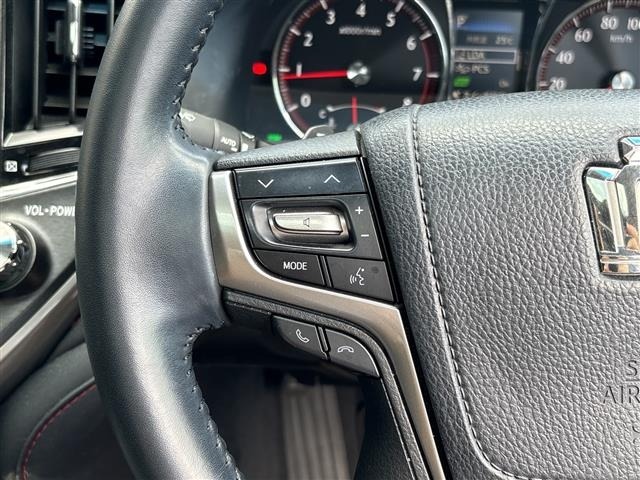 Toyota CROWN 2017 7652086-7