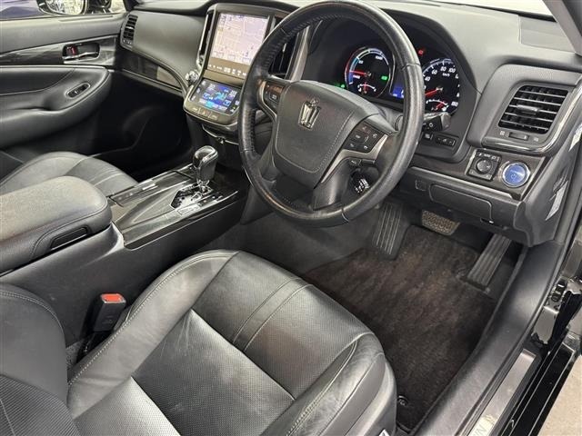 Toyota CROWN 2014 7652087-3
