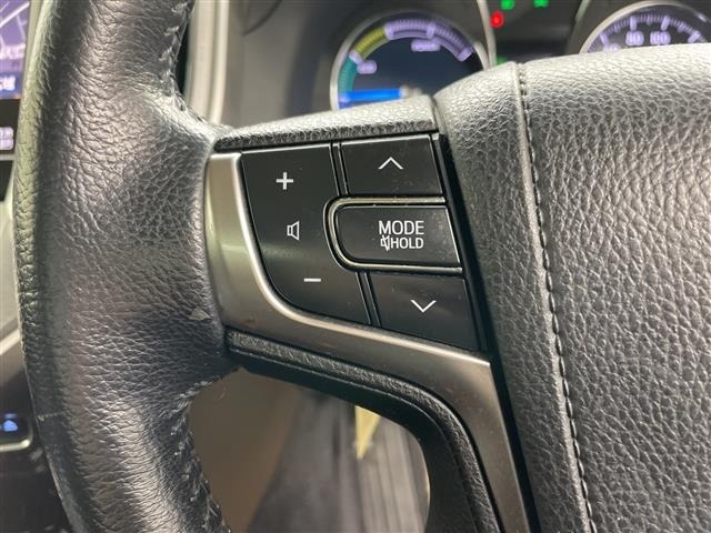Toyota CROWN 2015 7652109-3