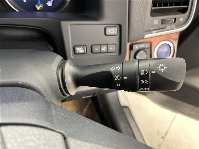 Toyota CROWN 2015 7652109-8