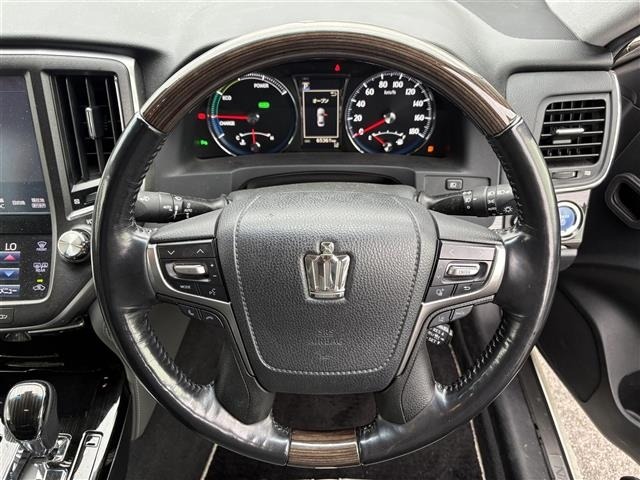 Toyota CROWN 2017 7652147-14
