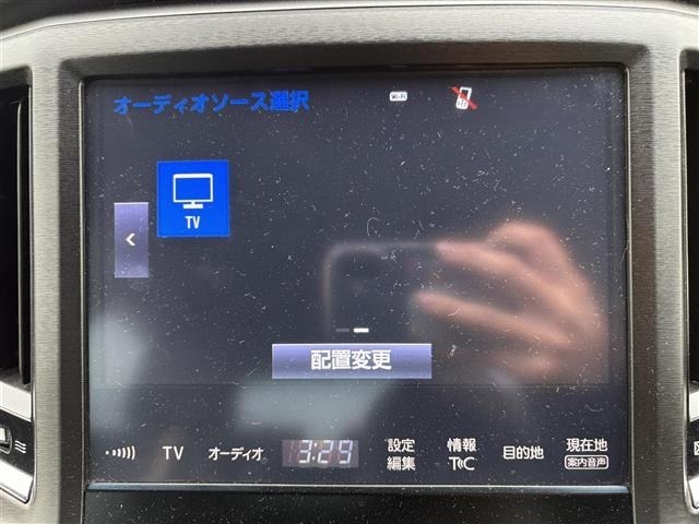 Toyota CROWN 2017 7652147-24