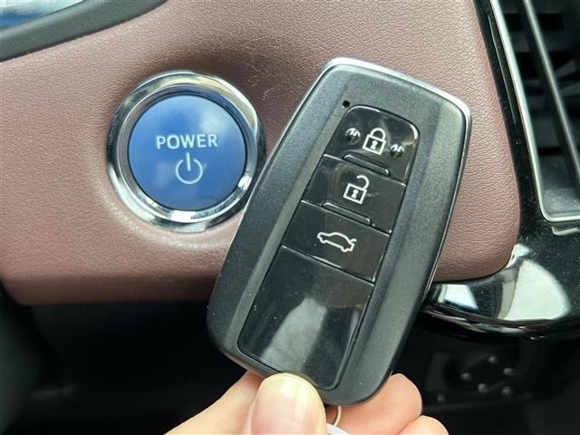 Toyota CROWN 2018 7652183-12