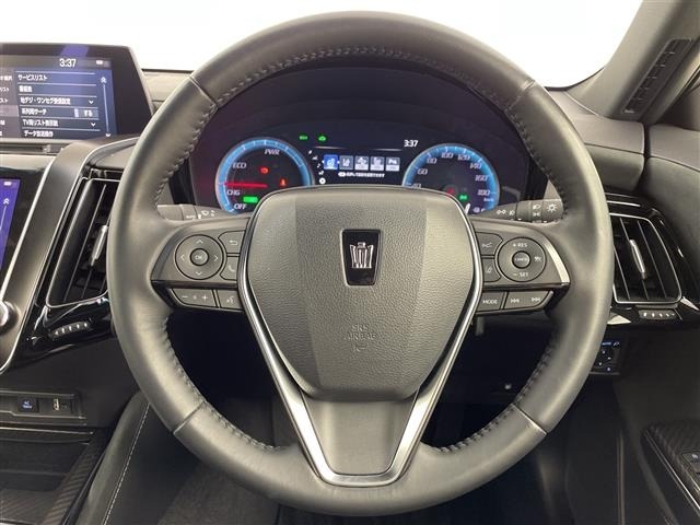 Toyota CROWN 2018 7652211-3