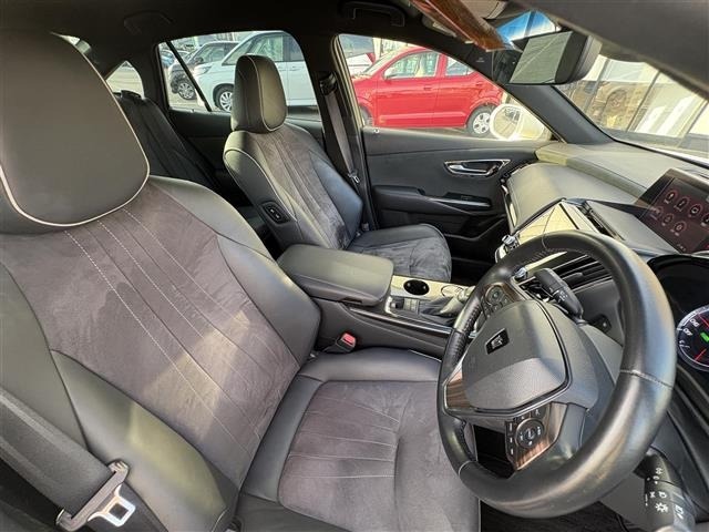 Toyota CROWN 2018 7652236-11