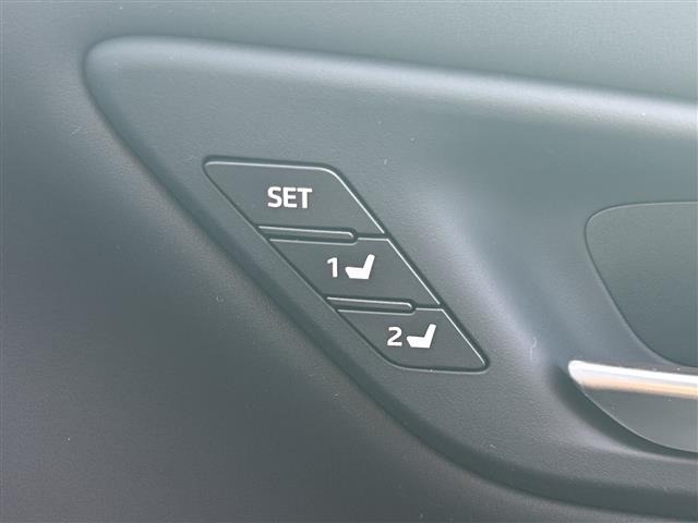 Toyota CROWN 2021 7652237-10