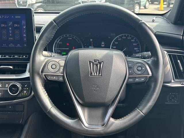 Toyota CROWN 2021 7652237-12