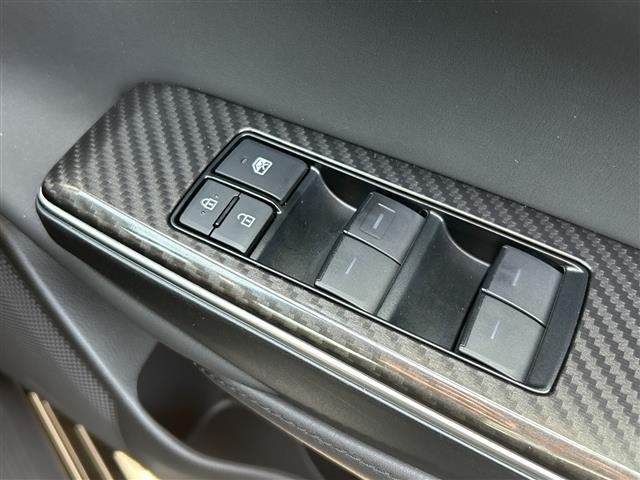 Toyota CROWN 2021 7652237-8