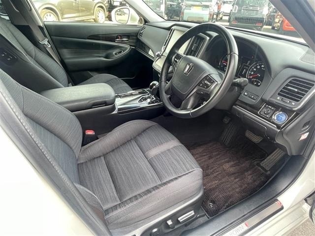 Toyota CROWN 2016 7652256-6