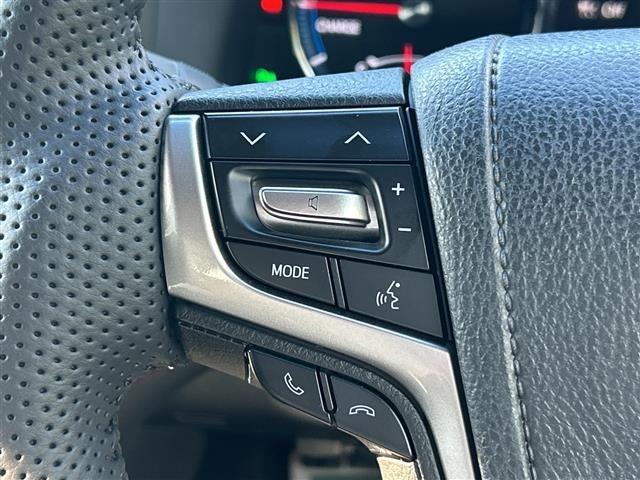 Toyota CROWN 2017 7652267-1
