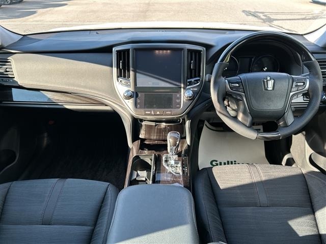 Toyota CROWN 2017 7652267-18