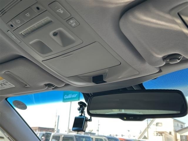 Toyota CROWN 2017 7652267-4