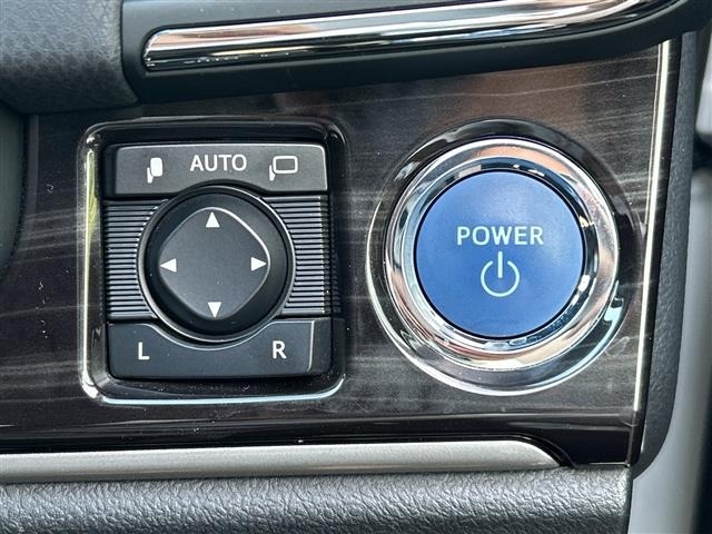 Toyota CROWN 2017 7652267-7