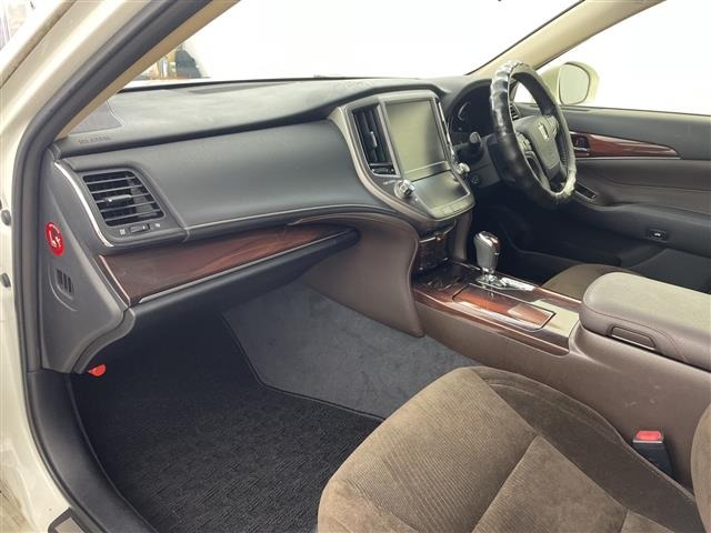Toyota CROWN 2014 7652280-8