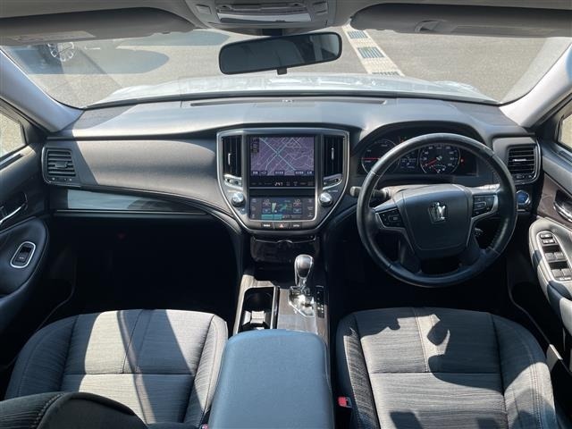 Toyota CROWN 2015 7652293-17
