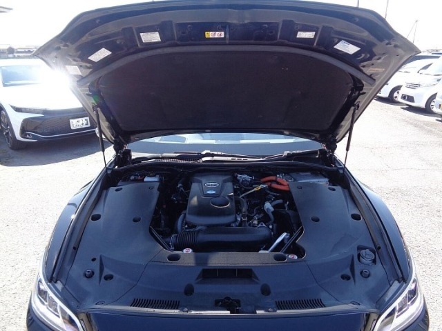 Toyota CROWN 2019 7652318-18