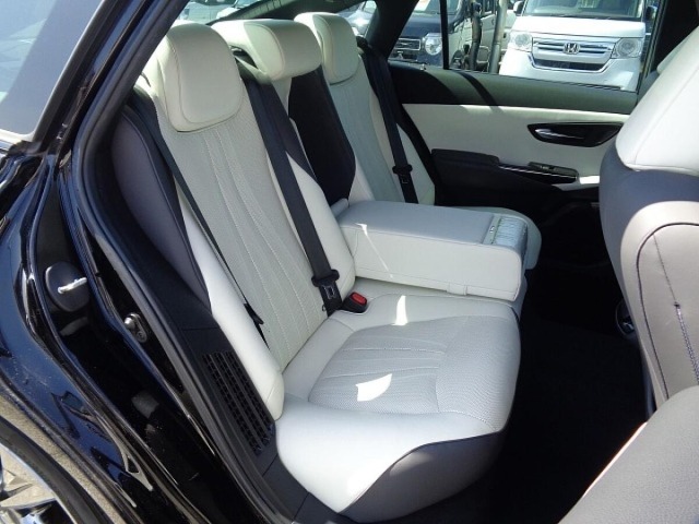 Toyota CROWN 2019 7652318-9