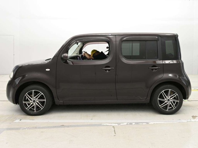 Nissan CUBE 2019 7658668-4