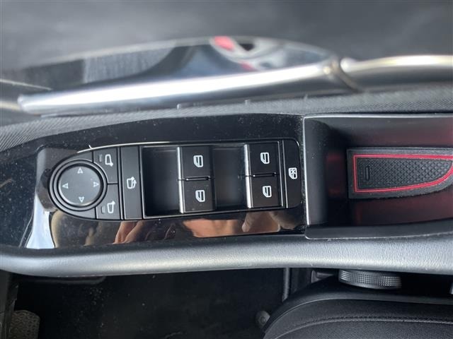 Mazda CX-30 2022 7647493-2