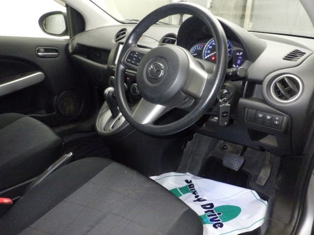 Mazda DEMIO 2013 7658423-3
