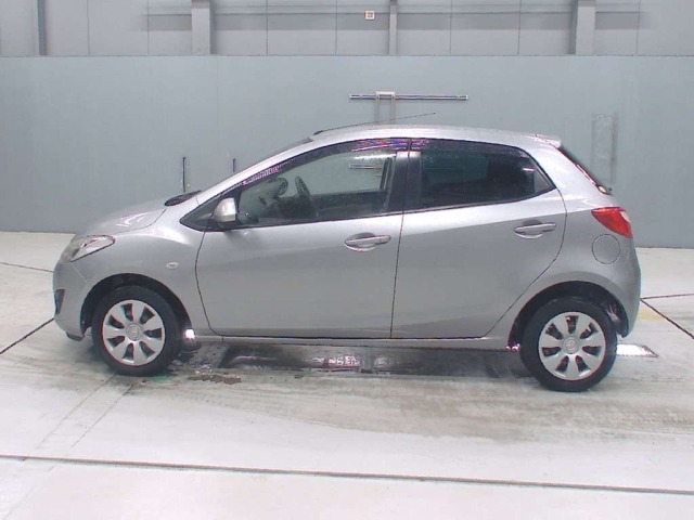 Mazda DEMIO 2012 7658426-4