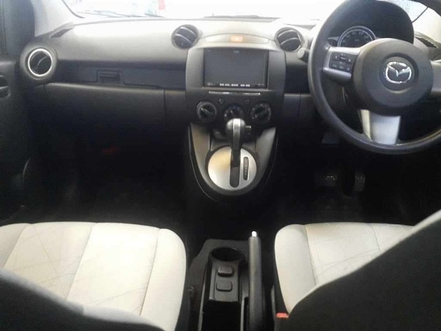 Mazda DEMIO 2012 7658426-9